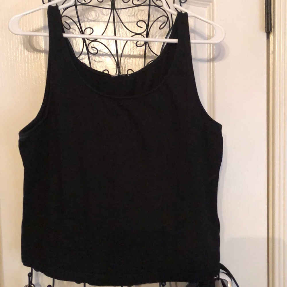 Blk crop tank top